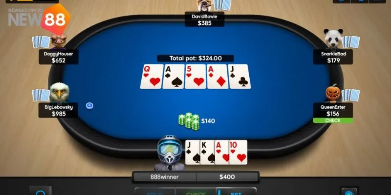 Tại sao game bài Poker Omaha được nhiều người ưa chuộng?